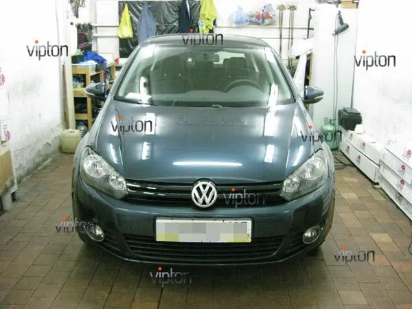 Автомобиль Volkswagen Golf 6. / Нанесение антигравийной пленки VENTURESHIELD. 7 Автомобиль Volkswagen Golf 6. / Нанесение антигравийной пленки VENTURESHIELD. 7
