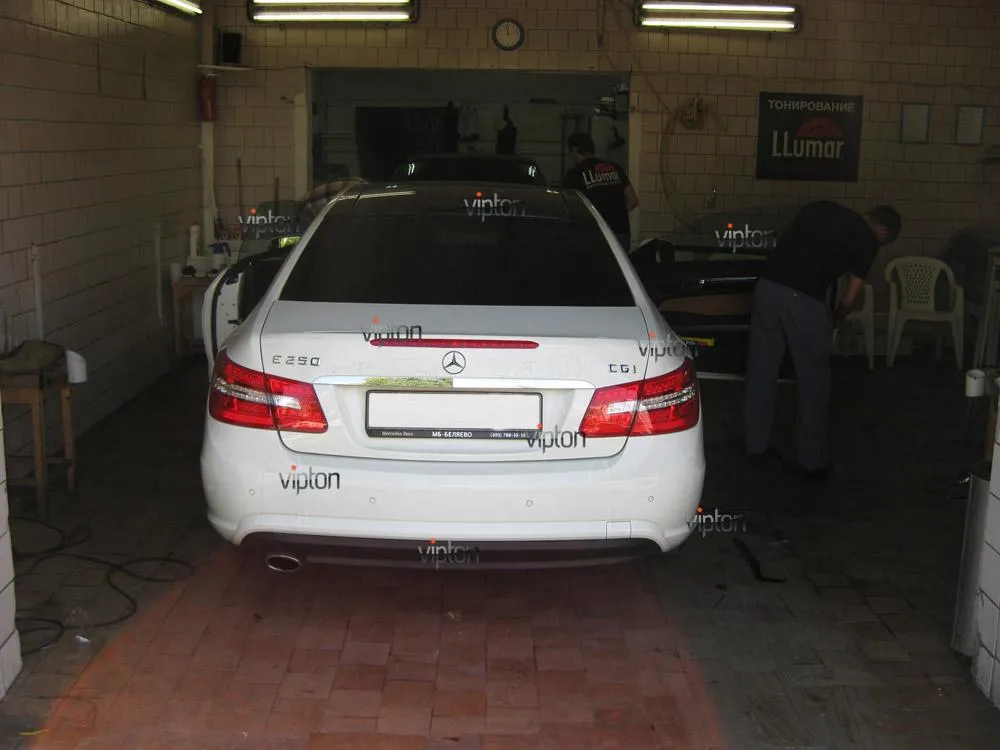 Mercedes-Benz E250 3