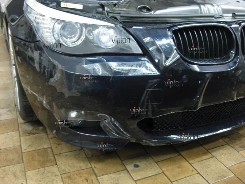 Автомобиль BMW 5 (Е60) М-пакет. /  Нанесение антигравийной пленки VENTURESHIELD.