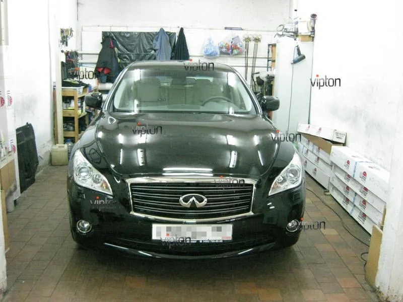 Автомобиль Infiniti М35. / Нанесение антигравийной пленки VENTURESHIELD. 7 Автомобиль Infiniti М35. / Нанесение антигравийной пленки VENTURESHIELD. 7