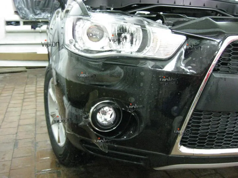 Автомобиль Mitsubishi Outlander. / Нанесение антигравийной пленки VENTURESHIELD. 5 Автомобиль Mitsubishi Outlander. / Нанесение антигравийной пленки VENTURESHIELD. 5
