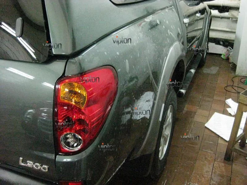 Автомобиль Mitsubishi L200 / Нанесение антигравийной пленки VENTURESHIELD. 8 Автомобиль Mitsubishi L200 / Нанесение антигравийной пленки VENTURESHIELD. 8