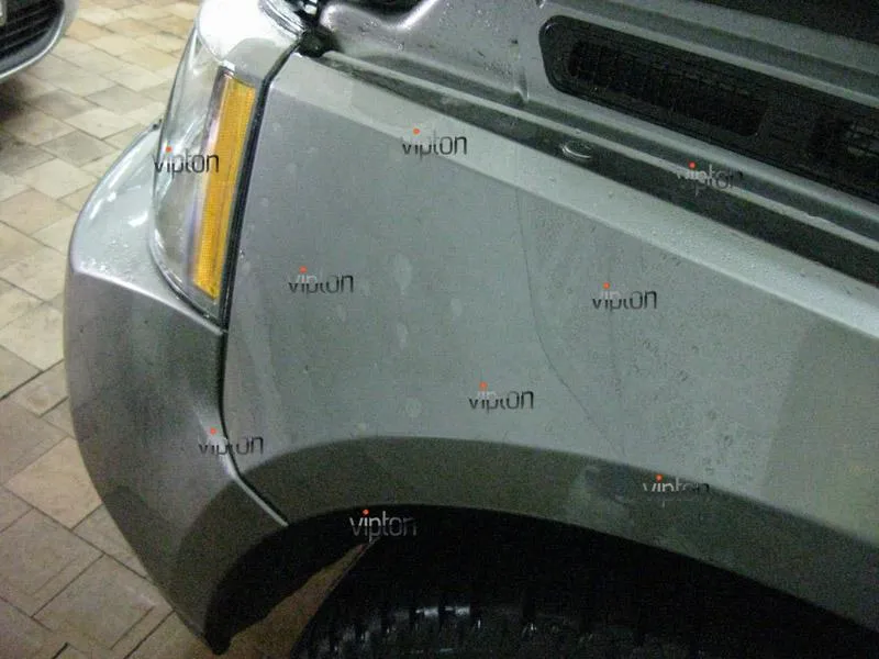 Автомобиль Range Rover Sport. / Нанесение антигравийной пленки 2 Автомобиль Range Rover Sport. / Нанесение антигравийной пленки 2