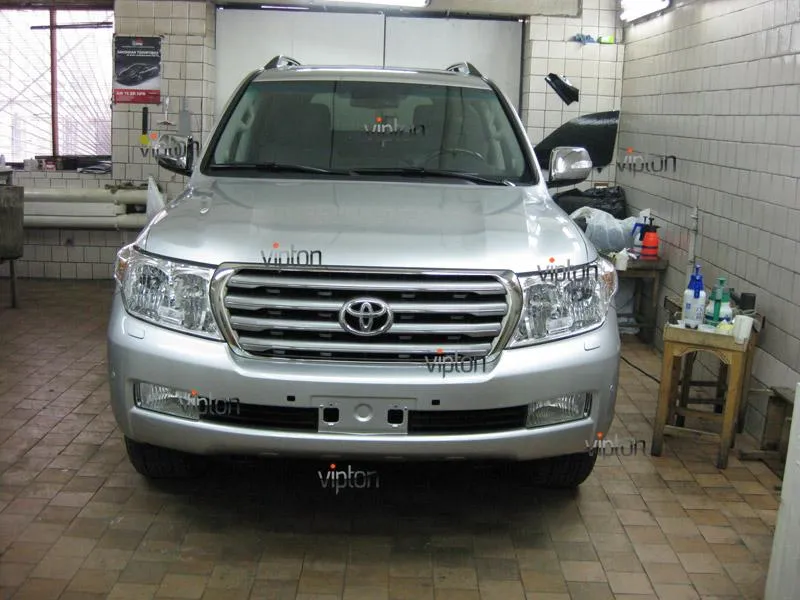 Автомобиль Toyota Land Cruiser 200. / Нанесение антигравийной пленки VENTURESHIELD. 5 Автомобиль Toyota Land Cruiser 200. / Нанесение антигравийной пленки VENTURESHIELD. 5