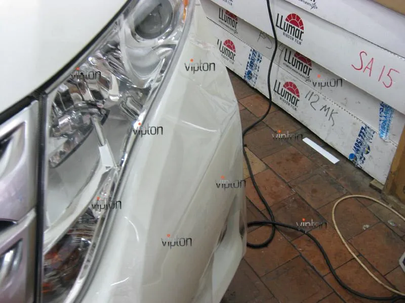Автомобиль Тoyota . / Нанесение антигравийной пленки VENTURESHIELD. 2 Автомобиль Тoyota . / Нанесение антигравийной пленки VENTURESHIELD. 2