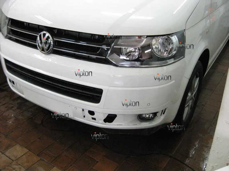 Автомобиль Volkswagen Multivan. / Нанесение антигравийной пленки VENTURESHIELD. 2 Автомобиль Volkswagen Multivan. / Нанесение антигравийной пленки VENTURESHIELD. 2
