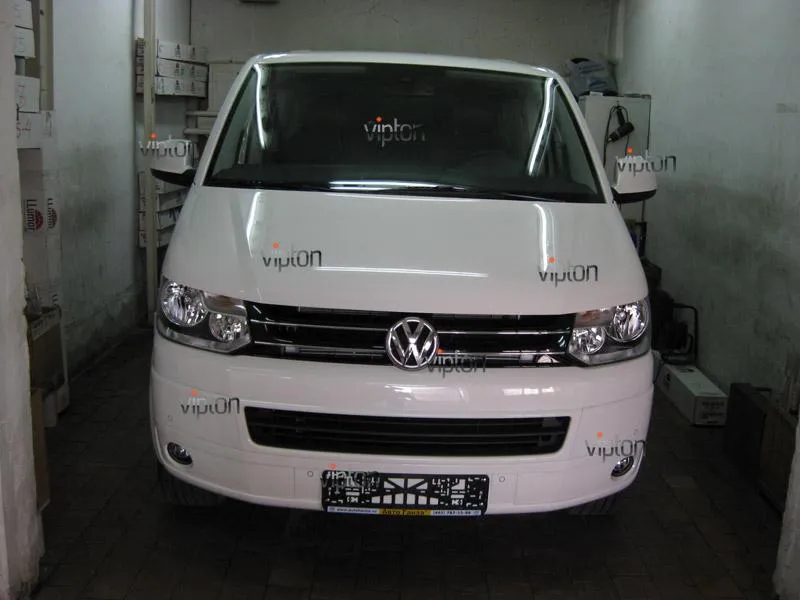 Автомобиль Volkswagen Multivan. / Нанесение антигравийной пленки VENTURESHIELD. 7 Автомобиль Volkswagen Multivan. / Нанесение антигравийной пленки VENTURESHIELD. 7