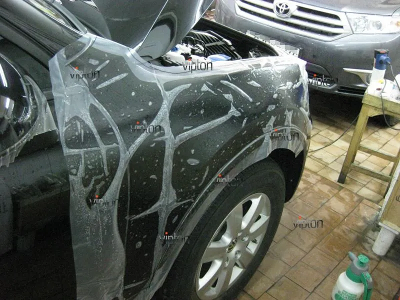 Автомобиль Volkswagen Touareg. / Нанесение антигравийной пленки VENTURESHIELD. 7 Автомобиль Volkswagen Touareg. / Нанесение антигравийной пленки VENTURESHIELD. 7