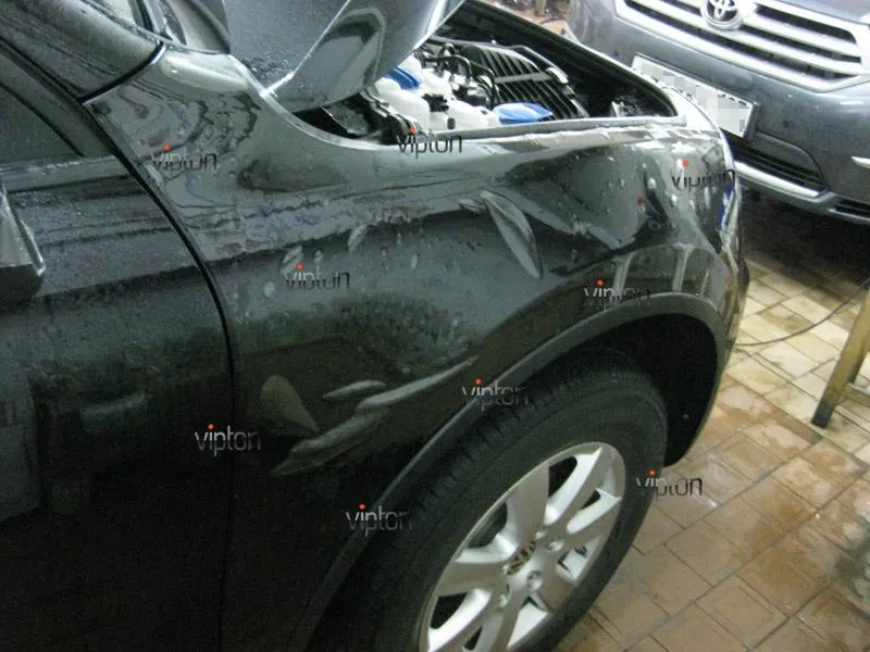 Автомобиль Volkswagen Touareg. / Нанесение антигравийной пленки VENTURESHIELD. 10 Автомобиль Volkswagen Touareg. / Нанесение антигравийной пленки VENTURESHIELD. 10