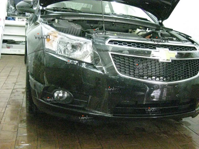 Автомобиль Chevrolet Crus. / Нанесение антигравийной пленки VENTURESHIELD. 3 Автомобиль Chevrolet Crus. / Нанесение антигравийной пленки VENTURESHIELD. 3
