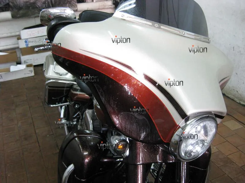 Мотоцикл Harley Davidson Street Glide / Нанесение антигравийной пленки 13 Мотоцикл Harley Davidson Street Glide / Нанесение антигравийной пленки 13