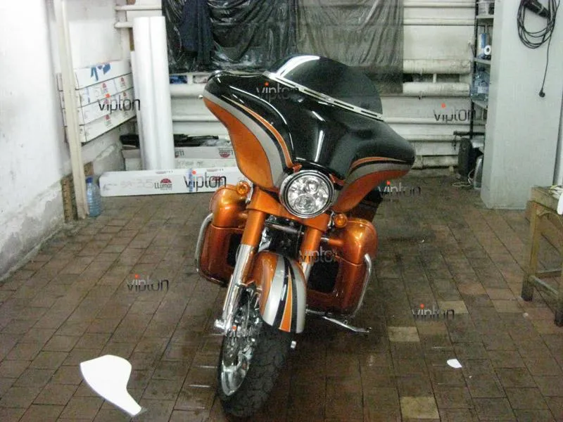 Мотоцикл Harley Davidson Street Glide / Нанесение антигравийной пленки VENTURESHIELD. 12 Мотоцикл Harley Davidson Street Glide / Нанесение антигравийной пленки VENTURESHIELD. 12