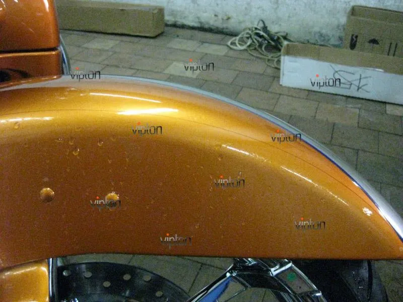 Мотоцикл Harley Davidson Street Glide / Нанесение антигравийной пленки VENTURESHIELD. 2 Мотоцикл Harley Davidson Street Glide / Нанесение антигравийной пленки VENTURESHIELD. 2