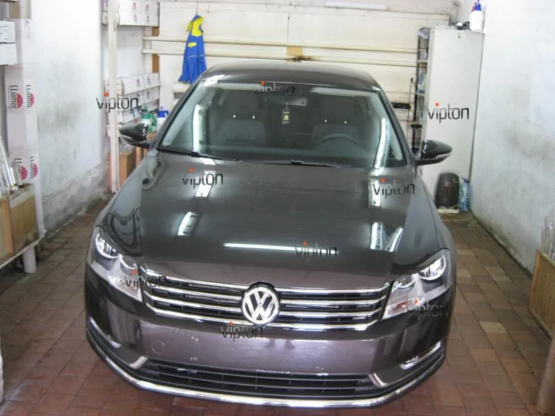 Автомобиль Volkswagen Passat  B7 4