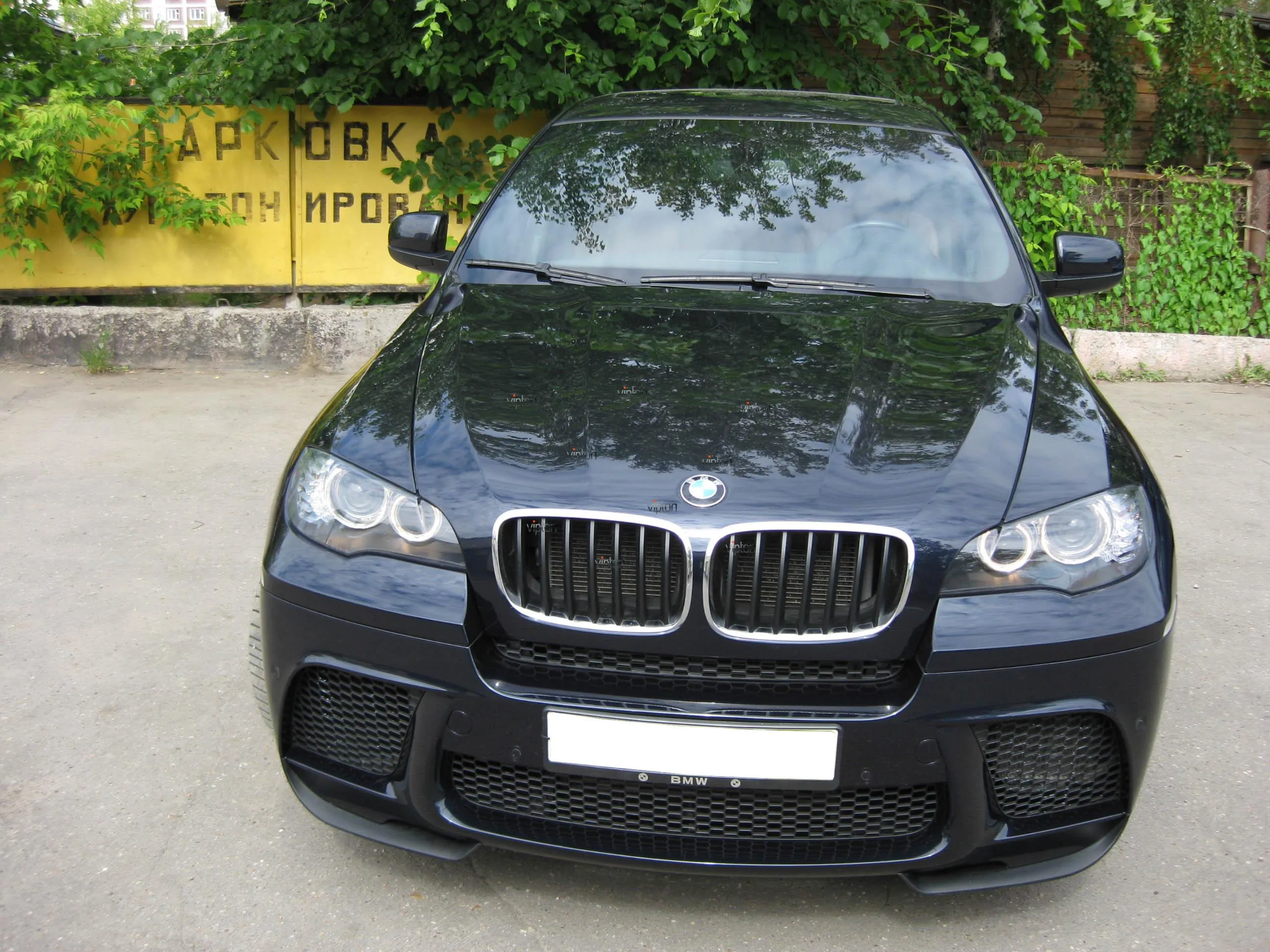 Автомобиль BMW Х6 М-пакет