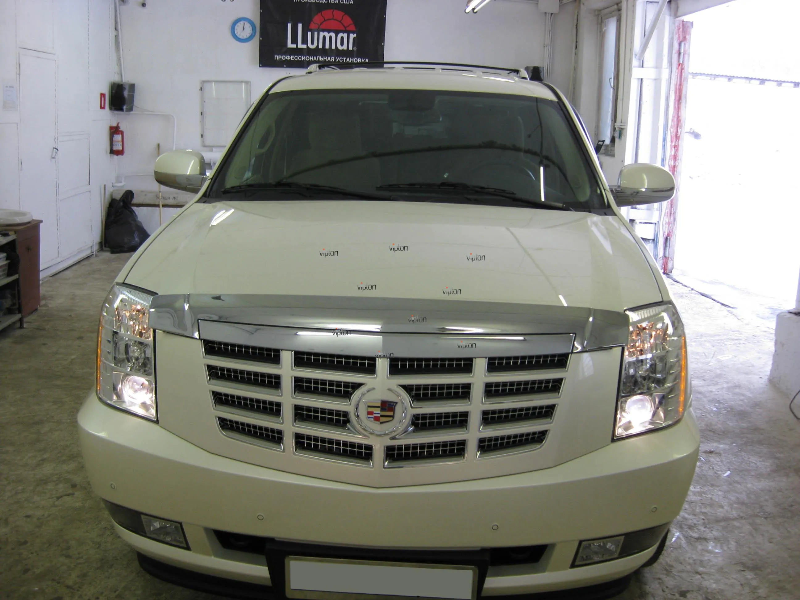 Автомобиль Cadillac Escalade 2 Автомобиль Cadillac Escalade 2