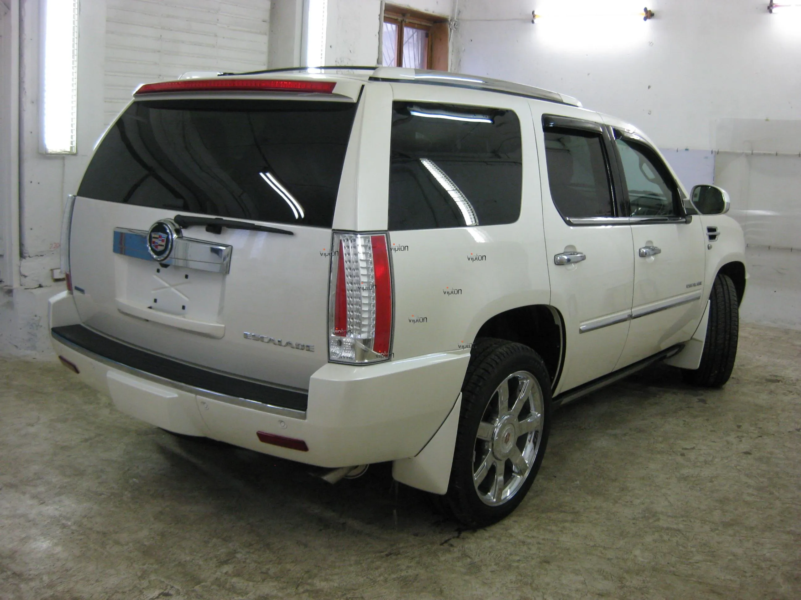 Автомобиль Cadillac Escalade 5 Автомобиль Cadillac Escalade 5