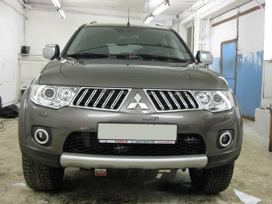 Автомобиль Mitsubishi Pajero Sport 2 Автомобиль Mitsubishi Pajero Sport 2