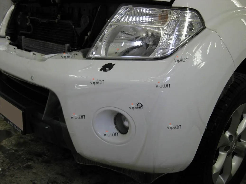 Автомобиль Nissan pathfinder