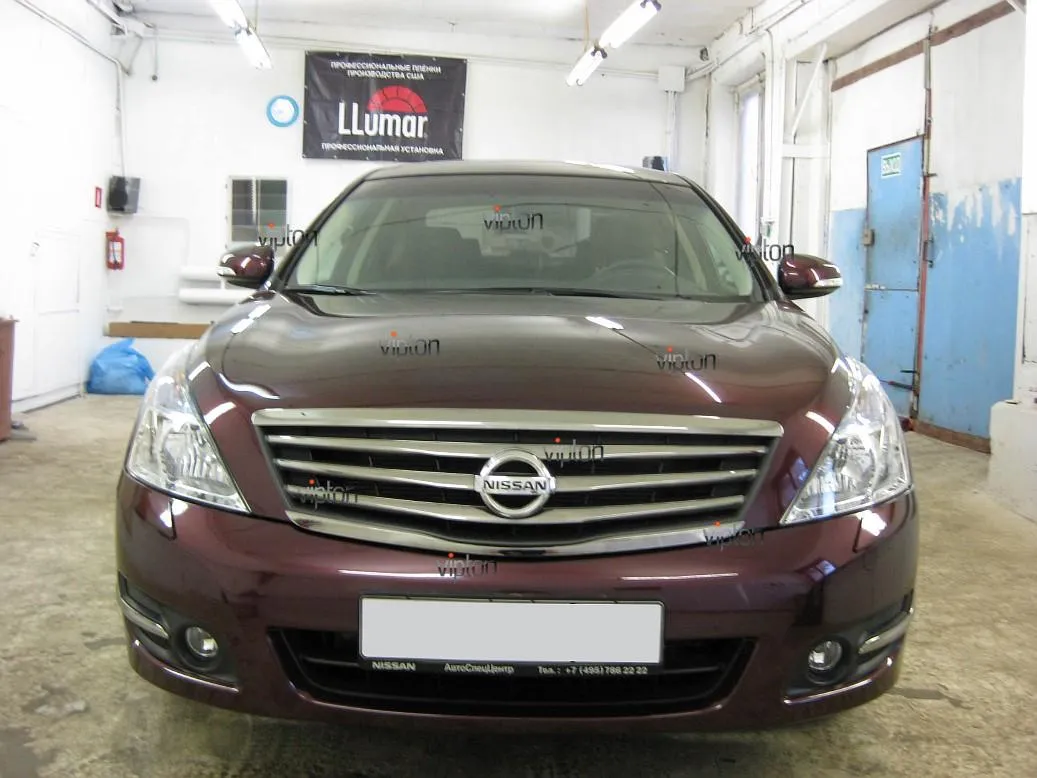 Автомобиль Nissan Teana