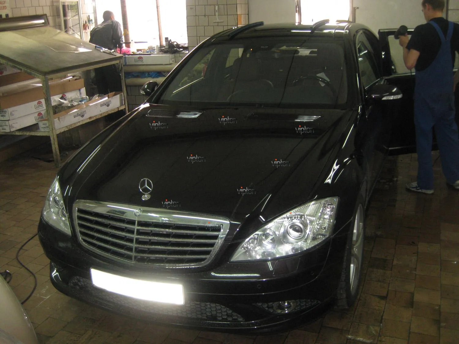 Mersedes W221