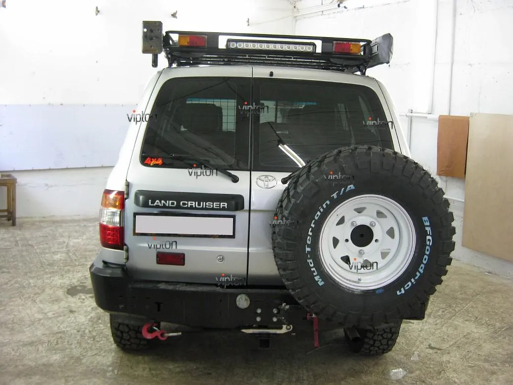 Автомобиль Toyota Land Cruiser 100 5 Автомобиль Toyota Land Cruiser 100 5