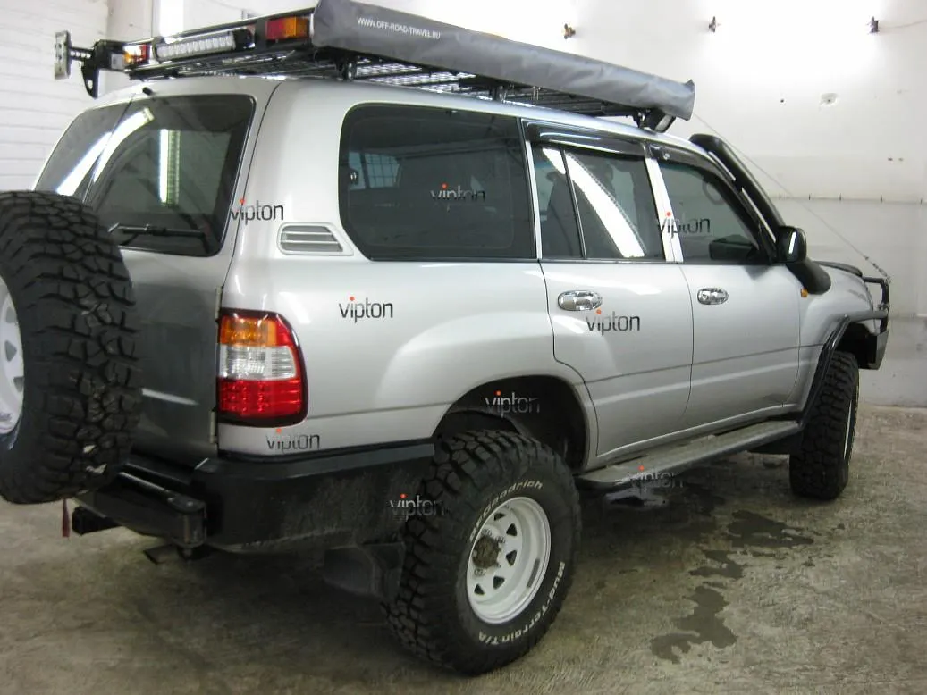 Автомобиль Toyota Land Cruiser 100 6 Автомобиль Toyota Land Cruiser 100 6