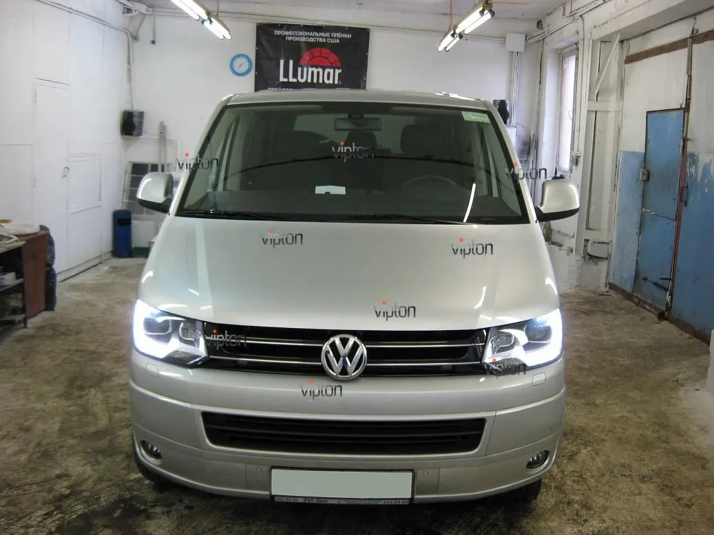 Автомобиль Volkswagen Multivan