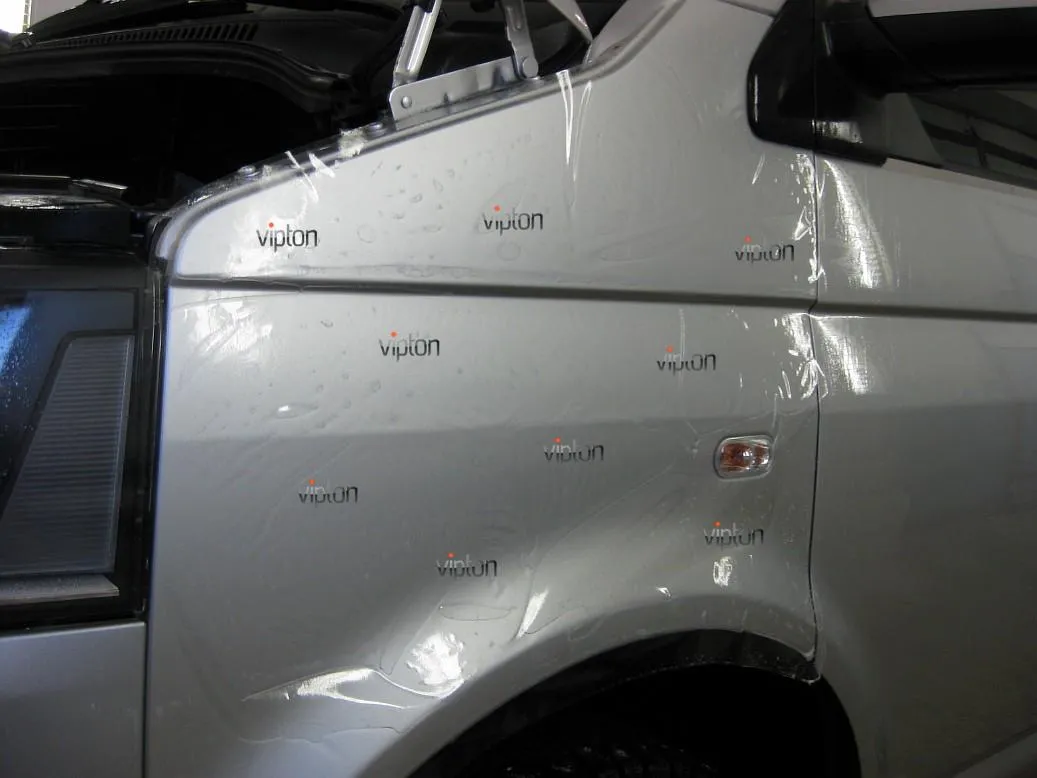 Автомобиль Volkswagen Multivan 5 Автомобиль Volkswagen Multivan 5