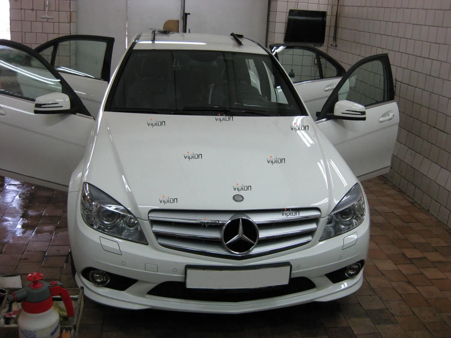 Mercedes-Benz W-204