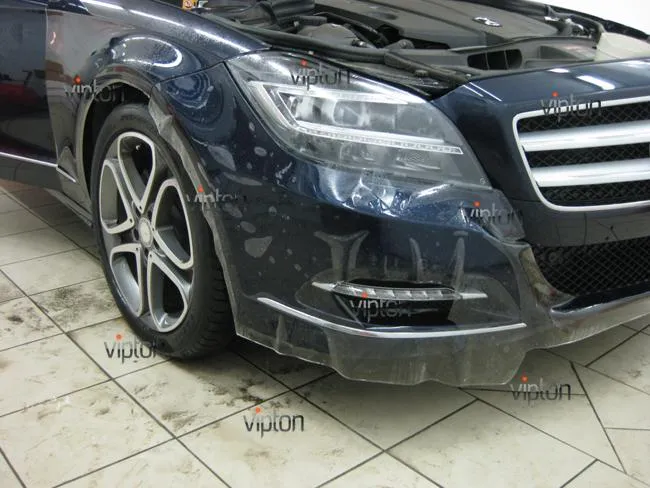 Mercedes Benz CLS: Нанесение антигравийной пленки 6 Mercedes Benz CLS: Нанесение антигравийной пленки 6