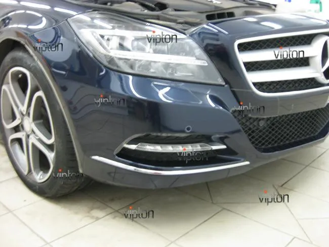 Mercedes Benz CLS: Нанесение антигравийной пленки 7 Mercedes Benz CLS: Нанесение антигравийной пленки 7