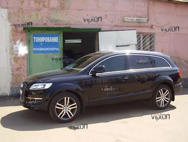 Audi Q7: тонирование пленкой LLUMAR