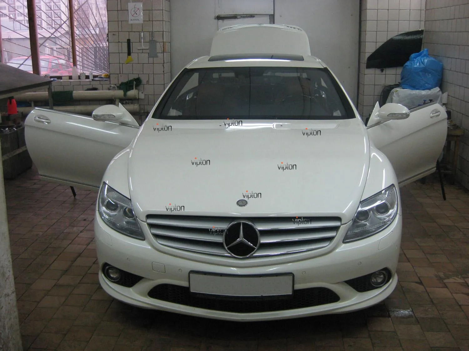mercedes-Benz W216