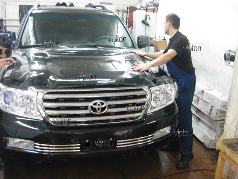 Toyota Land Cruiser 200: антигравийная защита авто 6 Toyota Land Cruiser 200: антигравийная защита авто 6