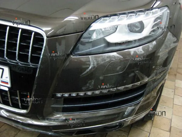 Audi Q7: нанесение антигравийной пленки VENTURESHIELD