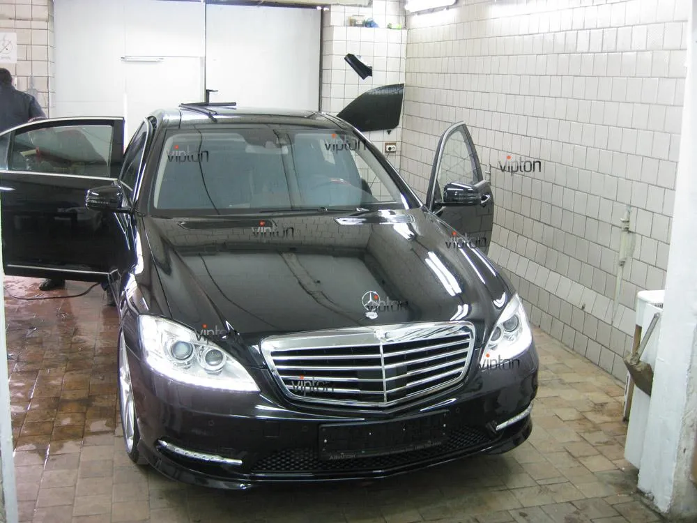 Mercedes-Benz S-class 2 Mercedes-Benz S-class 2