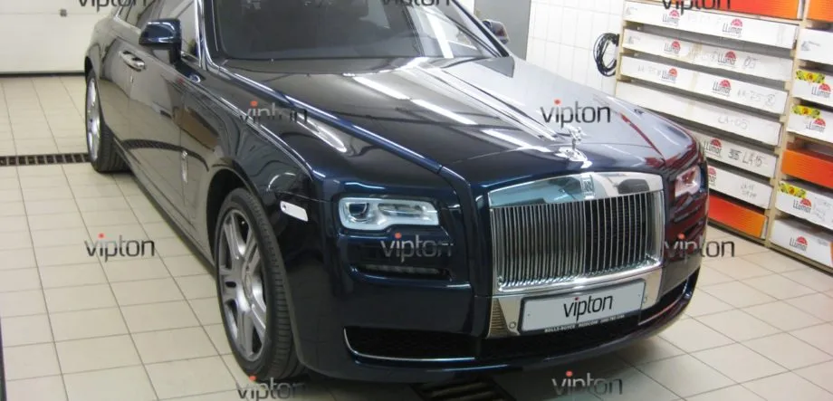 ROLLS-ROYСE GHOST: тонировка авто 6