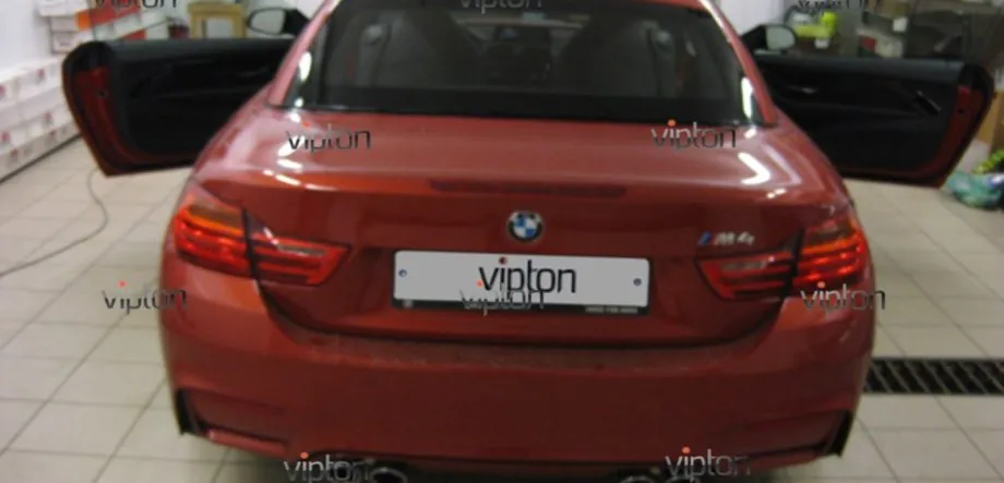 BMW M4 2