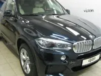 BMW X5: антигравийное покрытие
