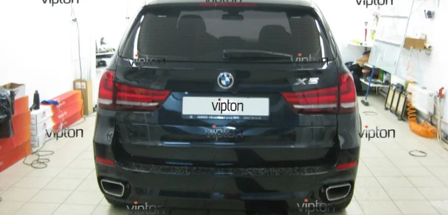 BMW X5: антигравийное покрытие 6 BMW X5: антигравийное покрытие 6