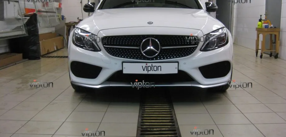 MERСEDES BENZ W-205 2