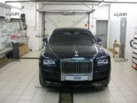 ROLLS-ROYСE GHOST: тонирование задней части автомобиля