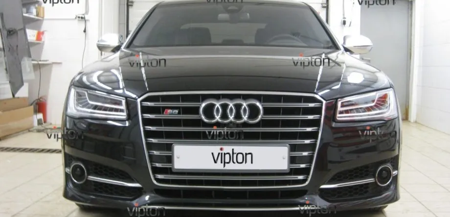 AUDI A8L: тонировка автомобиля 1