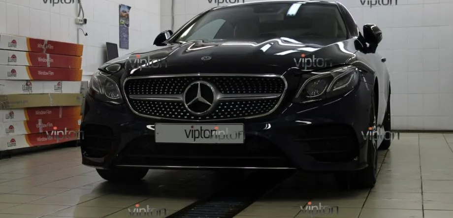 MERSEDES-BENZ E-KLASS COUPE 1 MERSEDES-BENZ E-KLASS COUPE 1