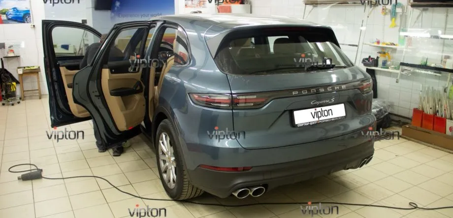 PORSHE CAYENNE: бронирование стекол 2 PORSHE CAYENNE: бронирование стекол 2