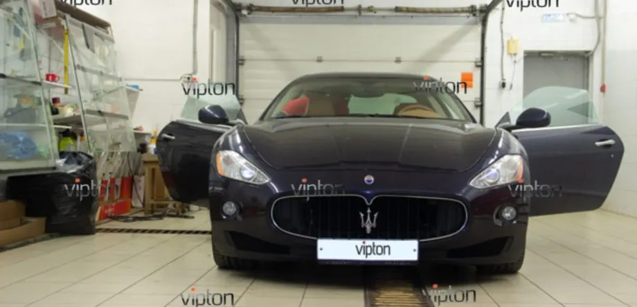 MASERATI Ghibli 8 MASERATI Ghibli 8