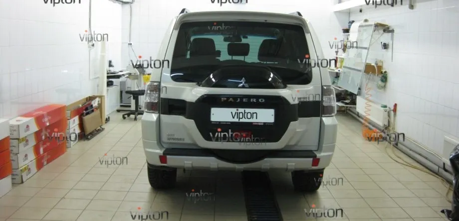 MITSUBISHI PAJERO 6 MITSUBISHI PAJERO 6