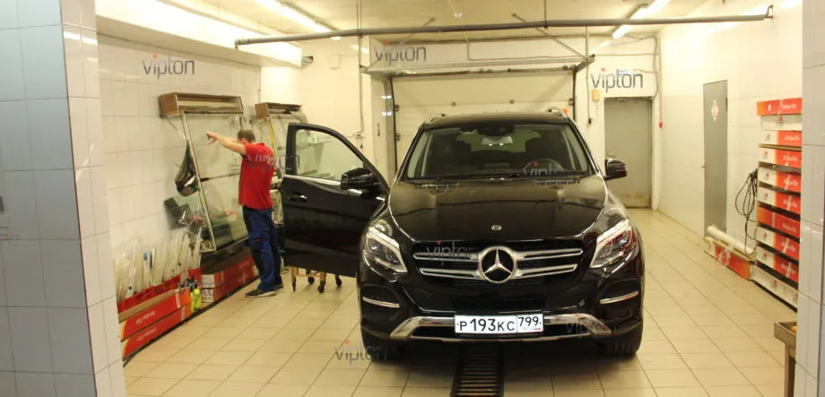 Mercedes-Benz GLE 6 Mercedes-Benz GLE 6