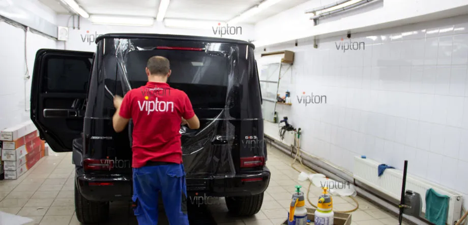 MERCEDES-BENZ G Установка антигравийной полиуретановой пленки LLumar Platinum Plus PPF 7